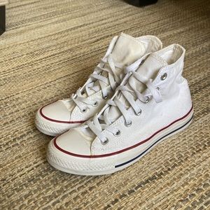 Size 6.5 womens white high top Converse